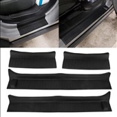 Gumové nášlapy do dveří Jeep Wrangler JL (18-)/Gladiator JT (19-) 5dveřová verze Gumové nášlapy do dveří Jeep Wrangler JL (18-)/Gladiator JT (19-) 5dveřová verze